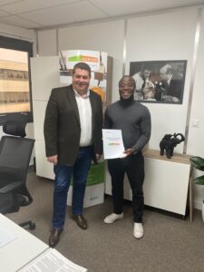 Serge Attebe franchisé à Voiron